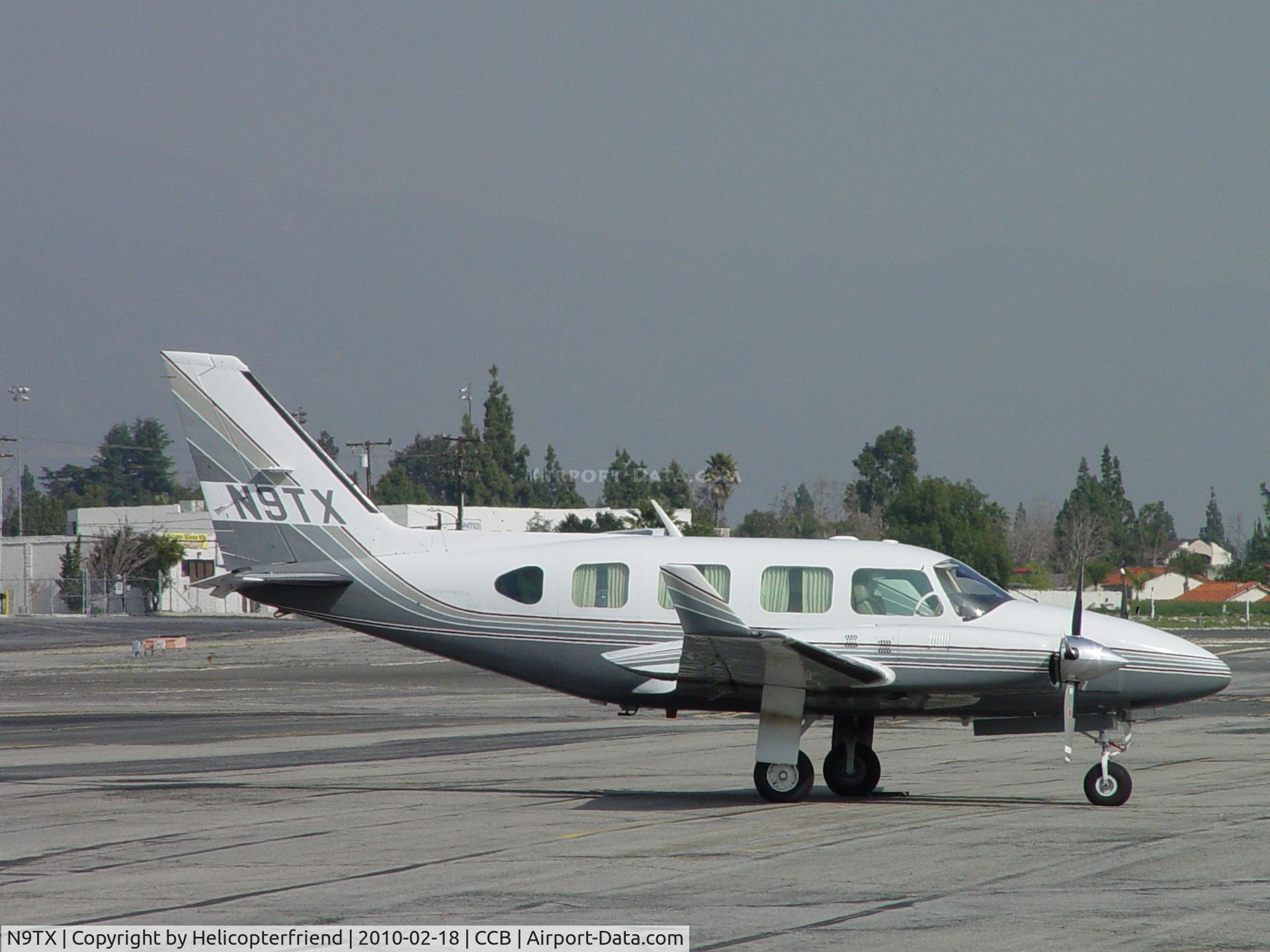 N9TX, 1978 Piper PA-31-325 Navajo C/R C/N 31-7812060, Parked