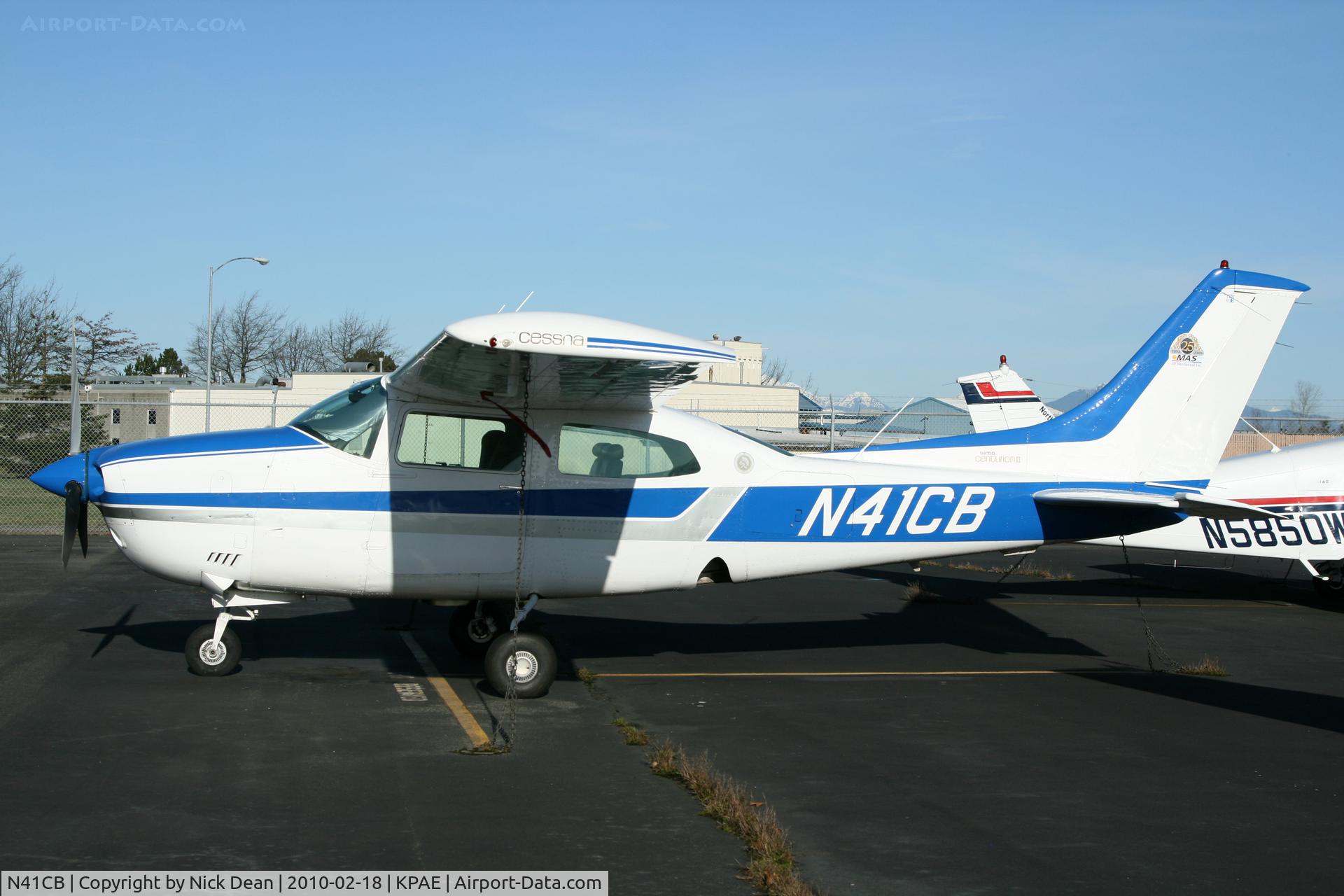 N41CB, Cessna T210M Turbo Centurion C/N 21061899, KPAE