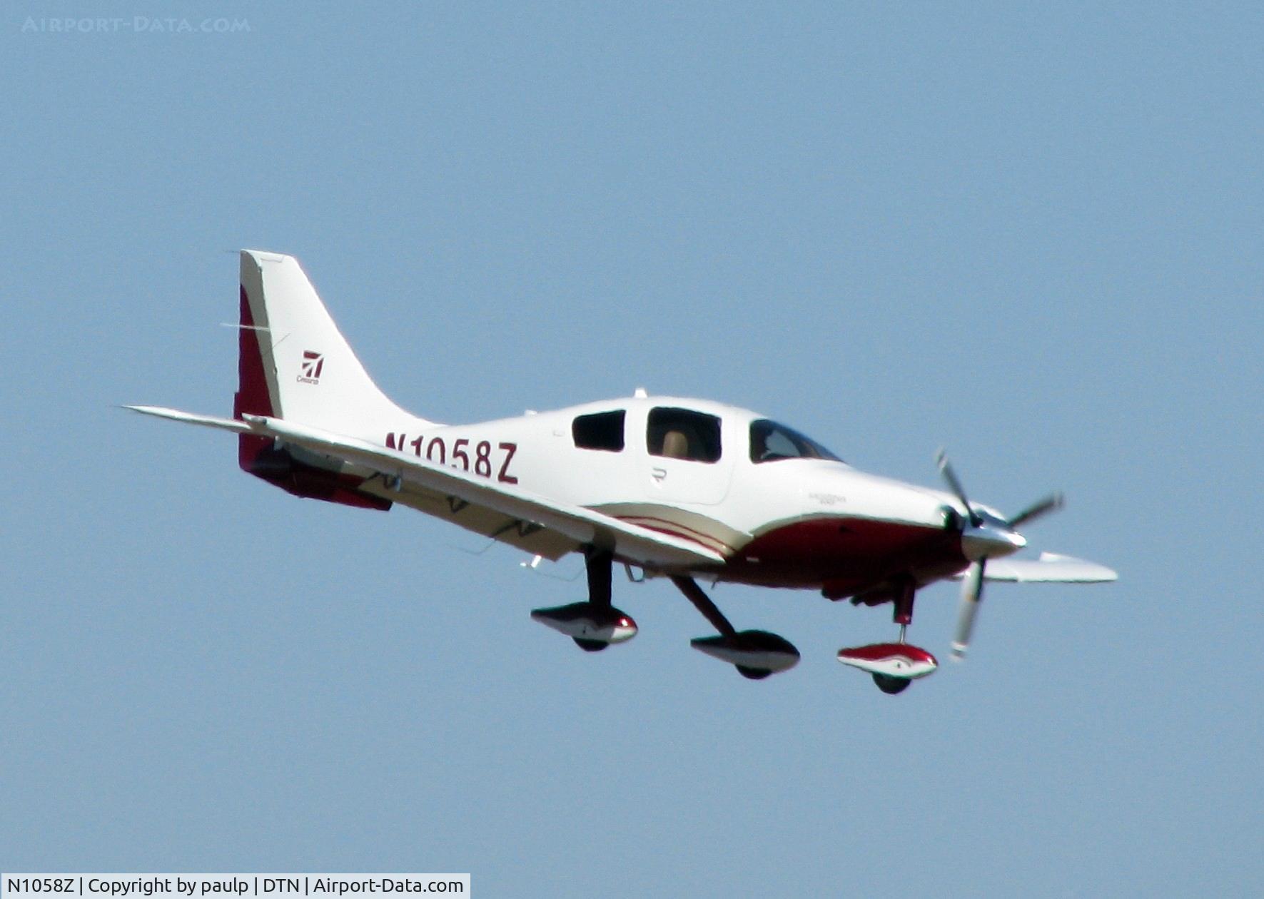 N1058Z, 2008 Cessna LC41-550FG C/N 411058, Landing on runway 14 at Downtown Shreveport.