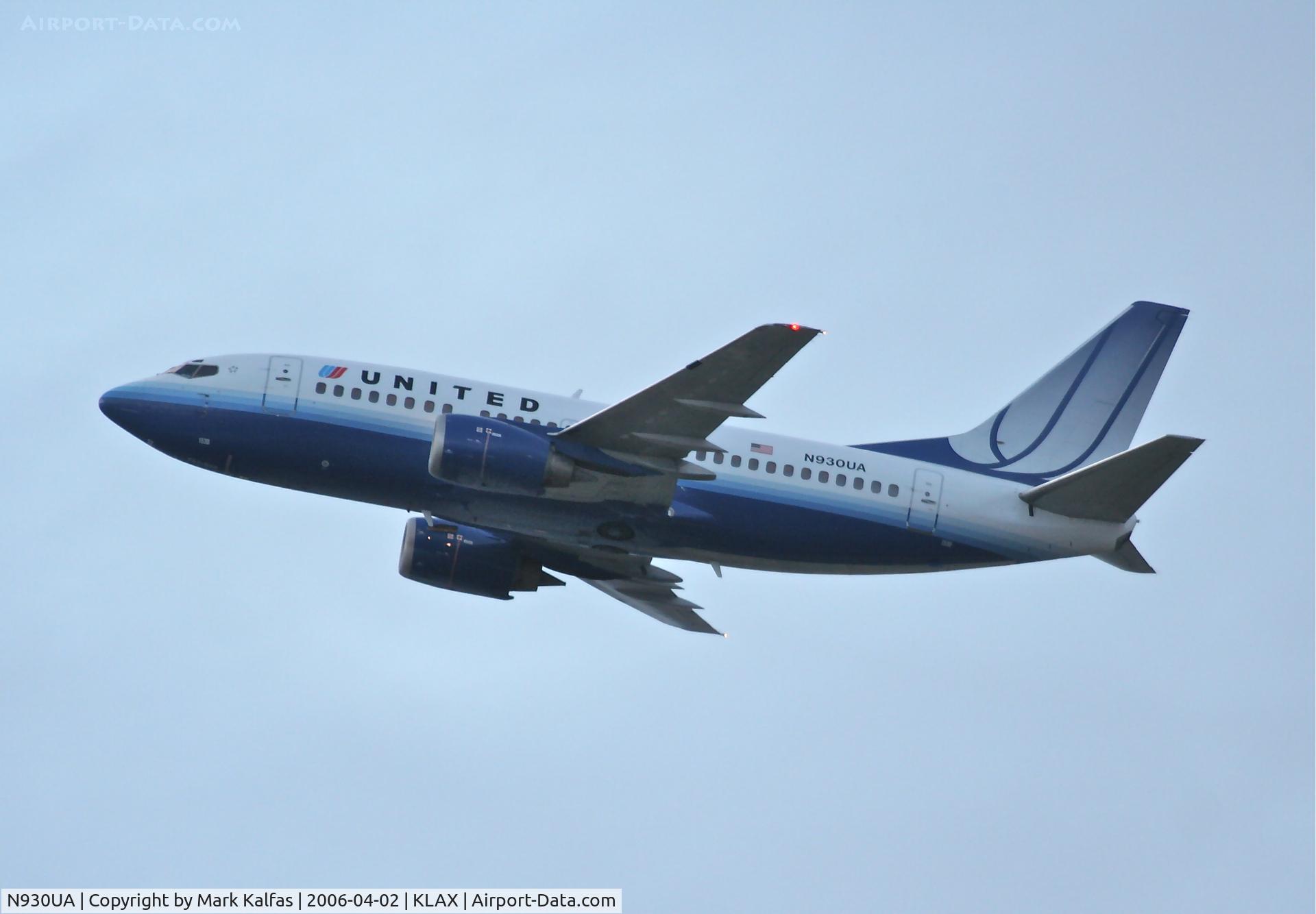 N930UA, 1992 Boeing 737-522 C/N 26655, United Airlines Boeing 737-522, N930UA 25R departure KLAX.