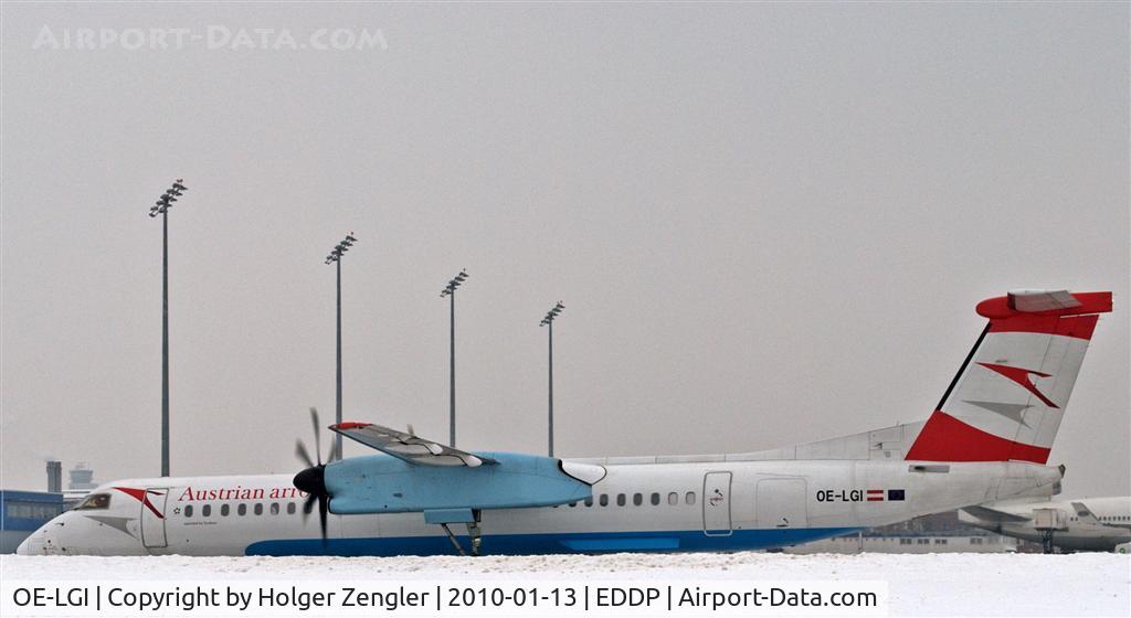 OE-LGI, 2004 De Havilland Canada DHC-8-402Q Dash 8 C/N 4100, Cold colours on a cold day