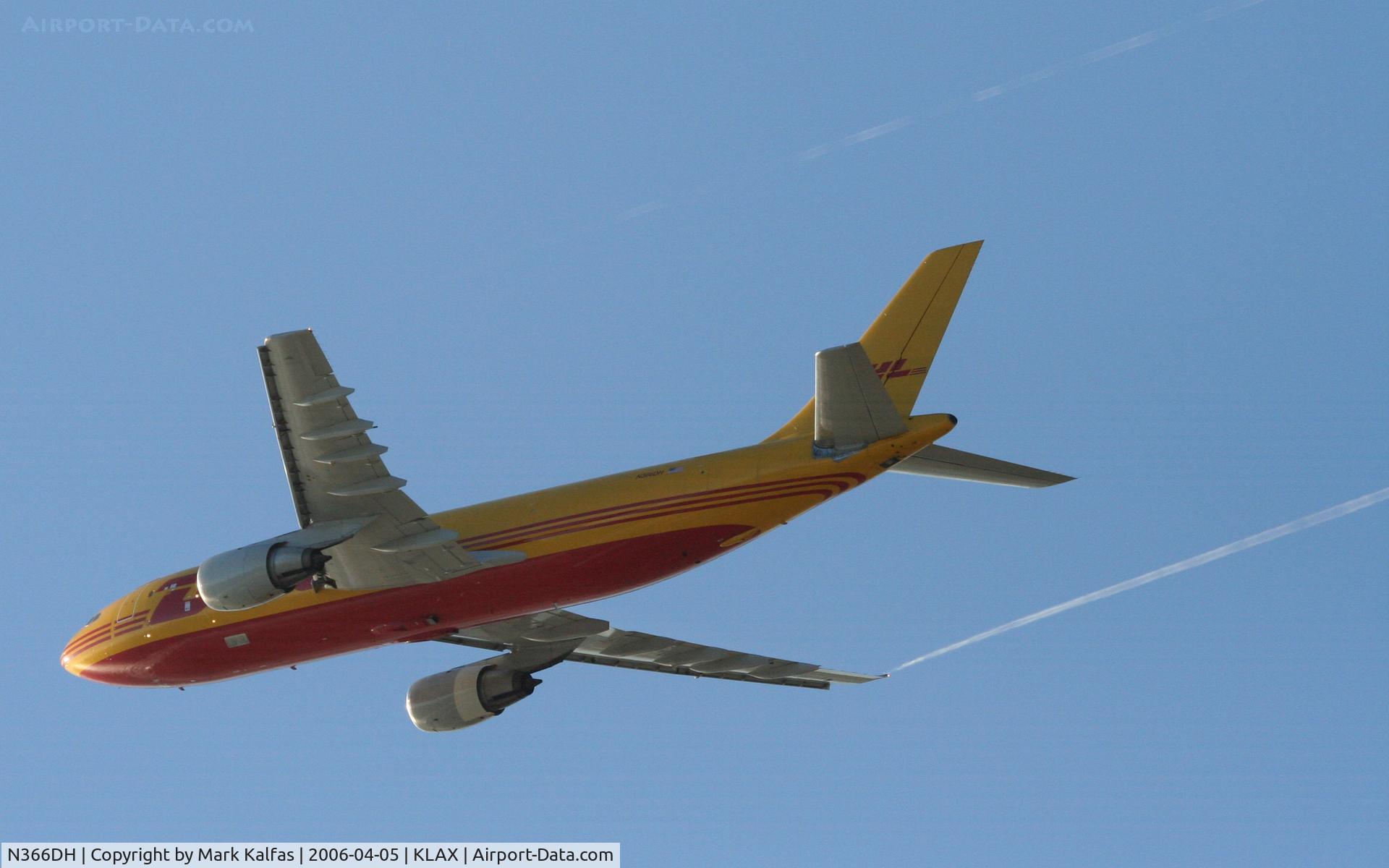 N366DH, 1985 Airbus A300B4-203 C/N 249, DHL Airbus A300 B4-203, N366DH 25L departure KLAX.