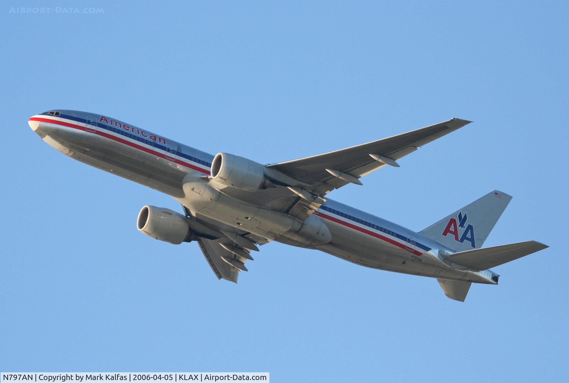 N797AN, 2001 Boeing 777-223 C/N 30012, American Airlines Boeing 777-223. N797AN 25R departure KLAX.