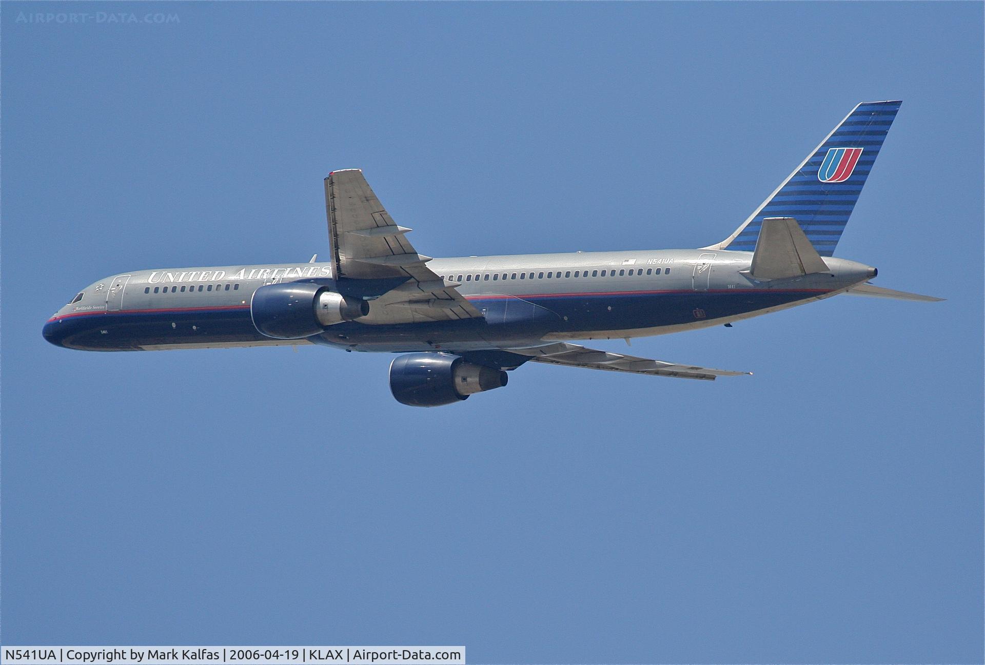 N541UA, 1991 Boeing 757-222 C/N 25253, United Airlines Boeing 757-522, N941UA 25R departure KLAX.