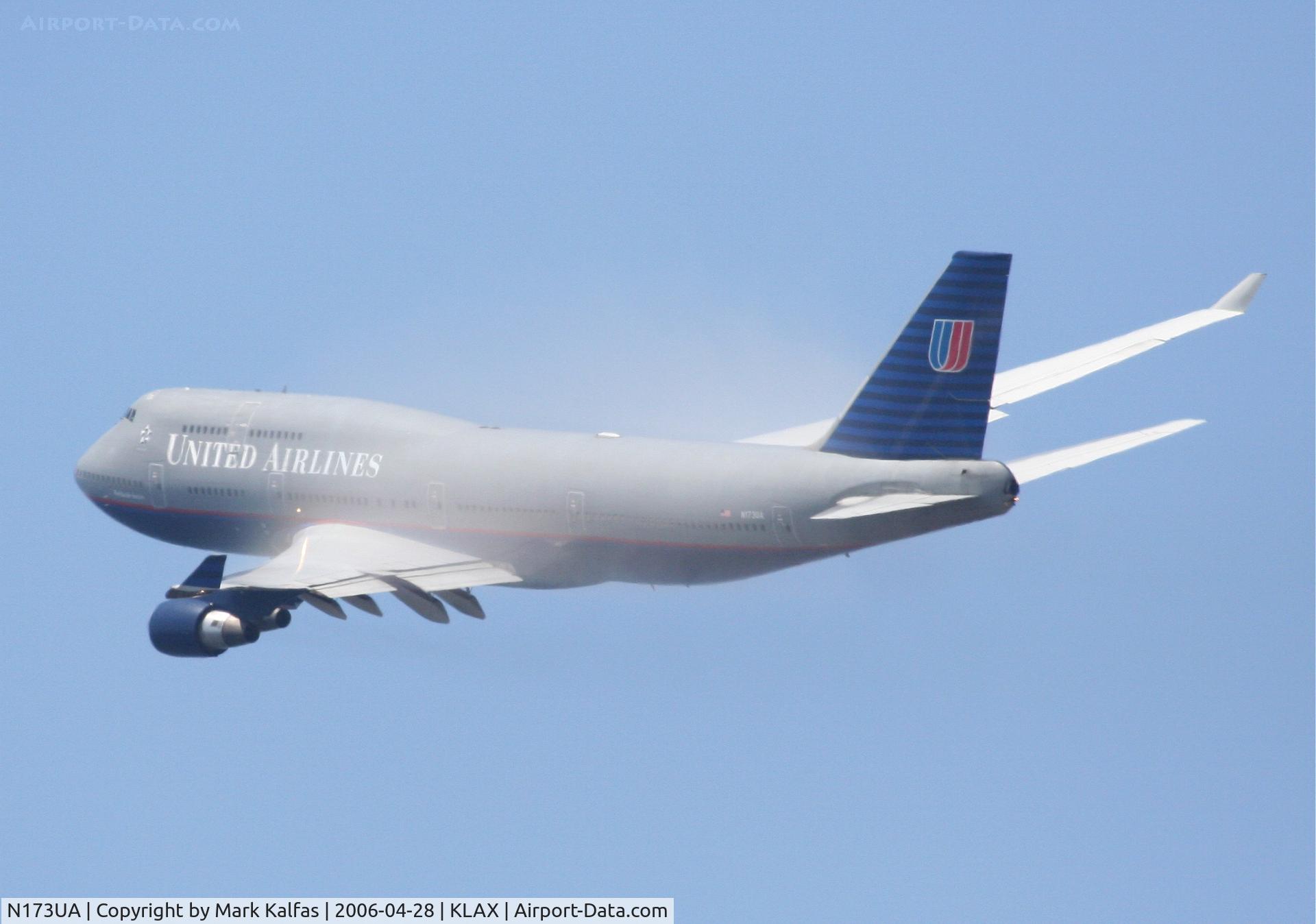 N173UA, 1989 Boeing 747-422 C/N 24380, United Airlines Boeing 747-422, N173UA 25R departure KLAX.