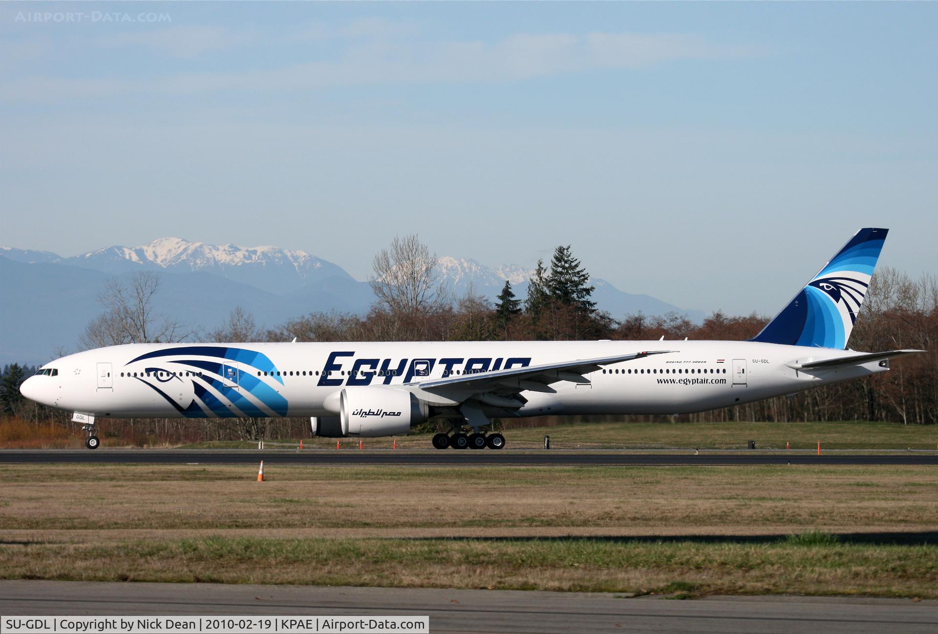 SU-GDL, 2010 Boeing 777-36N/ER C/N 38284, KPAE Boeing 21 completing a high speed on 16R prior to the 34L first flight departure