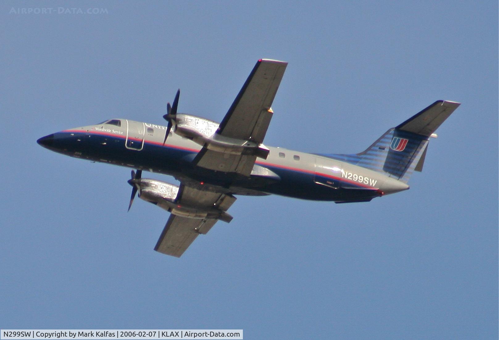 N299SW, 1997 Embraer EMB-120ER Brasilia C/N 120.329, SkyWest Embraer EMB-120ER, N299SW 25R departure KLAX.
