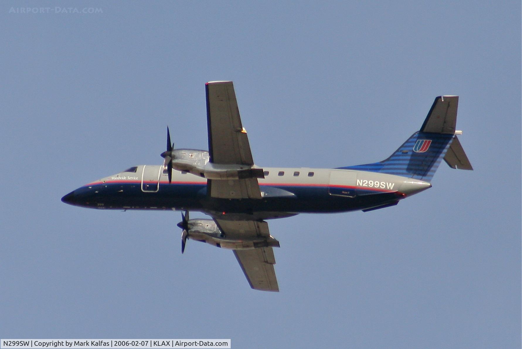 N299SW, 1997 Embraer EMB-120ER Brasilia C/N 120.329, SkyWest Embraer EMB-120ER, N299SW 25R departure KLAX.