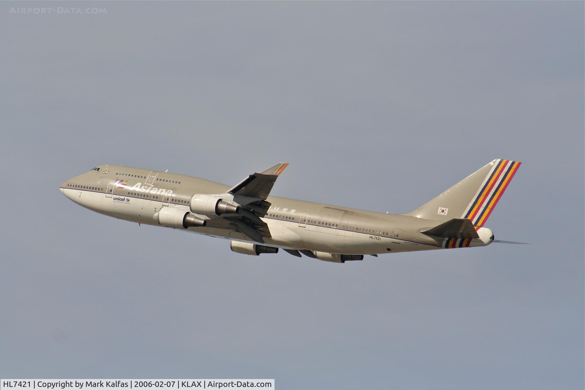 HL7421, 1996 Boeing 747-48EM C/N 25784, Asiana Boeing 747-48E, HL7421 25R departure KLAX.