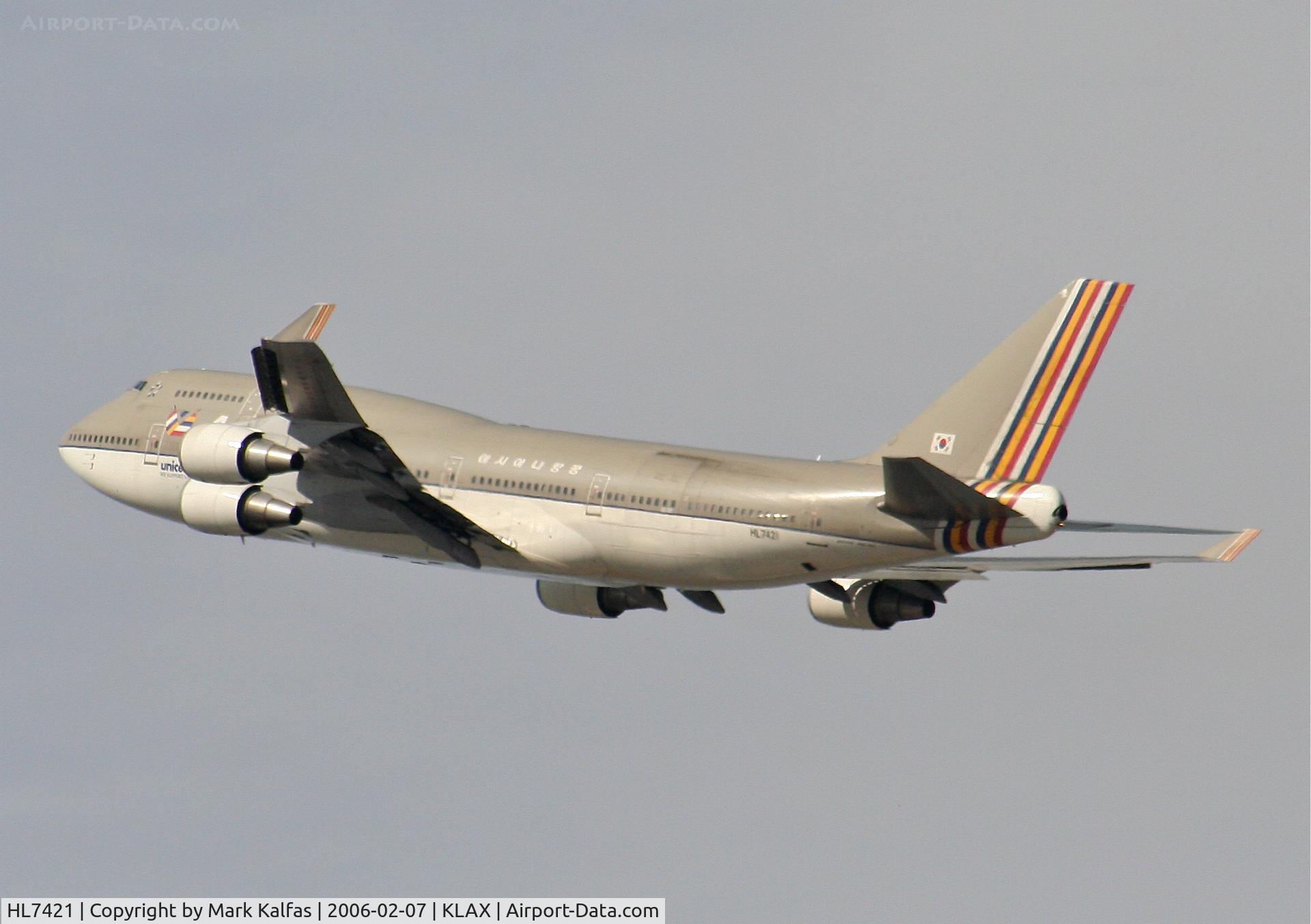 HL7421, 1996 Boeing 747-48EM C/N 25784, Asiana Boeing 747-48E, HL7421 25R departure KLAX.