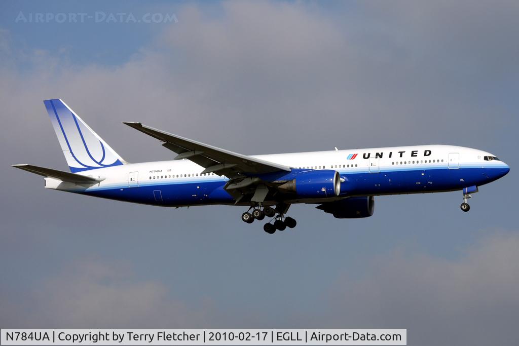 N784UA, 1997 Boeing 777-222/ER C/N 26951, United Airlines B777 at Heathrow