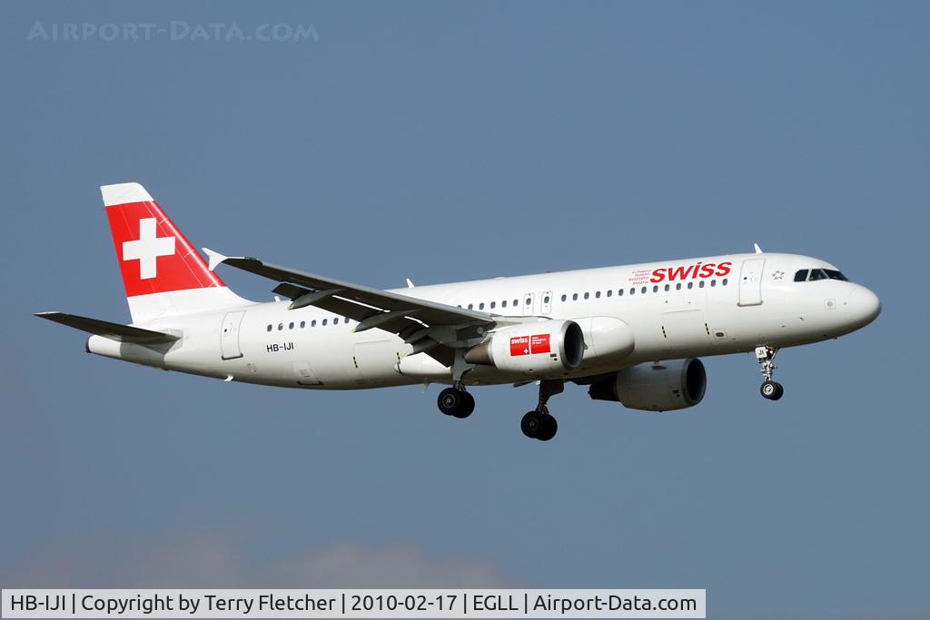 HB-IJI, 1996 Airbus A320-214 C/N 0577, Swiss Airlines A320 at Heathrow