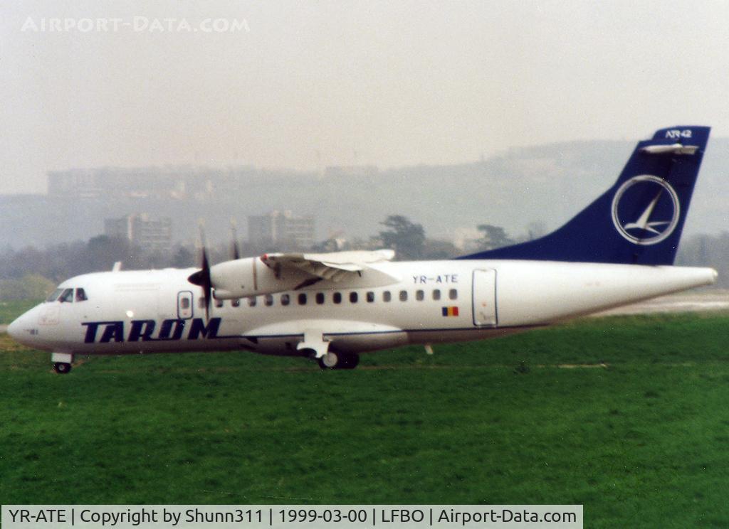 YR-ATE, 1998 ATR 42-500 C/N 596, Delivery day...