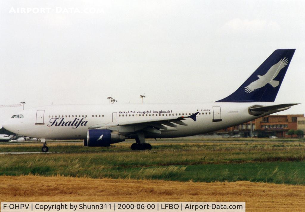 F-OHPV, 1987 Airbus A310-324 C/N 449, Lining up rwy 33R for departure...