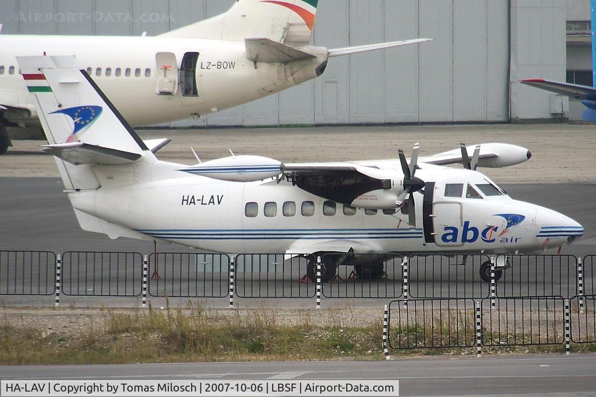 HA-LAV, 1989 Let L-410A Turbolet C/N 892215, 