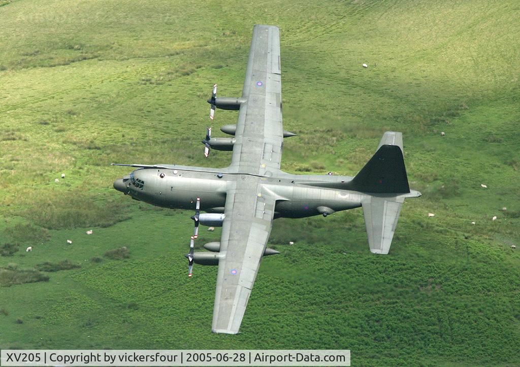 XV205, Lockheed C-130K Hercules C.3 C/N 382-4230, Royal Air Force. Operated by LTW, written off 2007-08-24. Photo taken in the M6 Pass, Cumbria.
