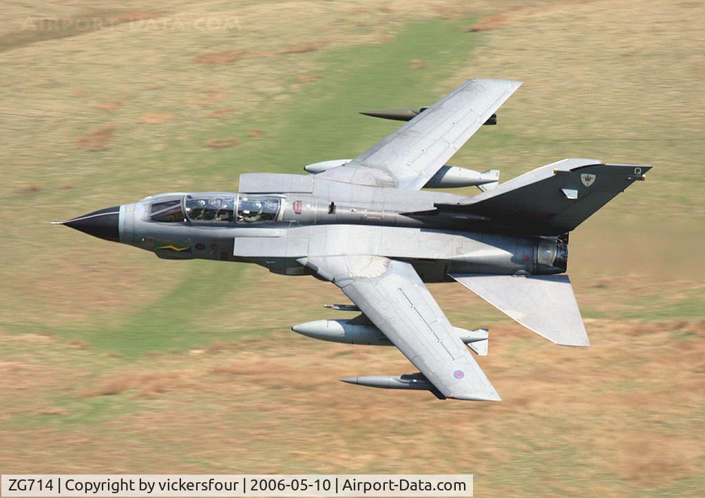 ZG714, 1990 Panavia Tornado GR.4A C/N 825/BS181/3397, Royal Air Force. Operated in 13 Squadron, coded 'Q'. M6 Pass, Cumbria.