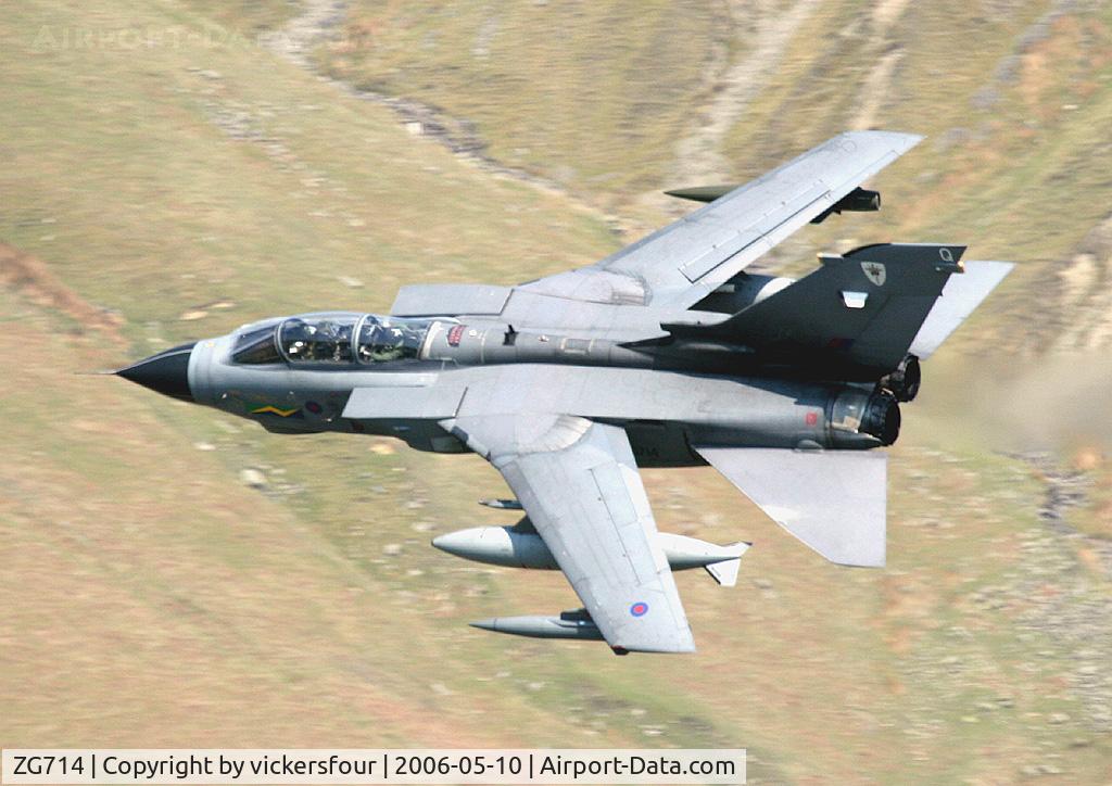 ZG714, 1990 Panavia Tornado GR.4A C/N 825/BS181/3397, Royal Air Force. Operated in 13 Squadron, coded 'Q'. M6 Pass, Cumbria.