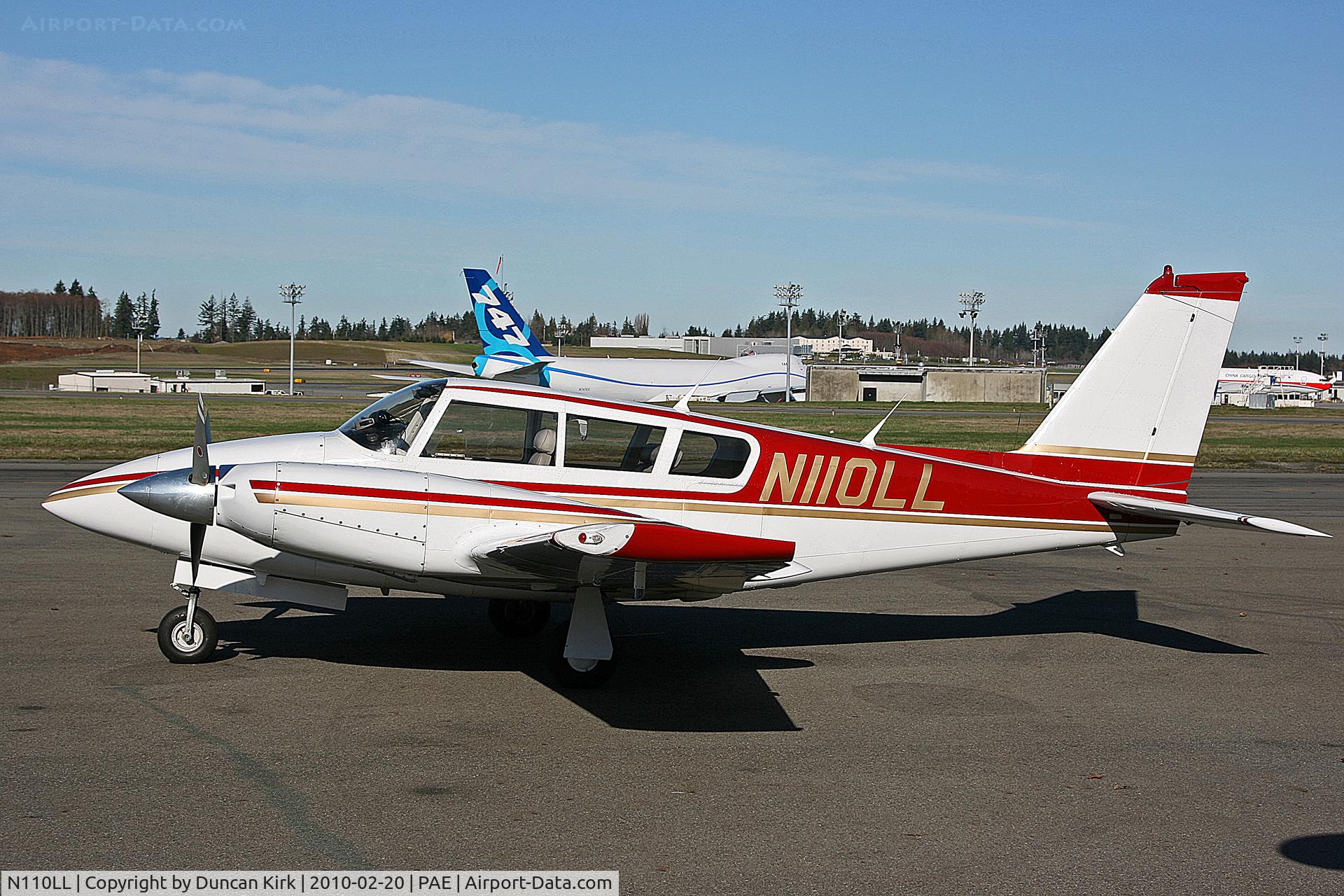 N110LL, 1971 Piper PA-39 C/N 39-89, Sweet looking Twin Comanche
