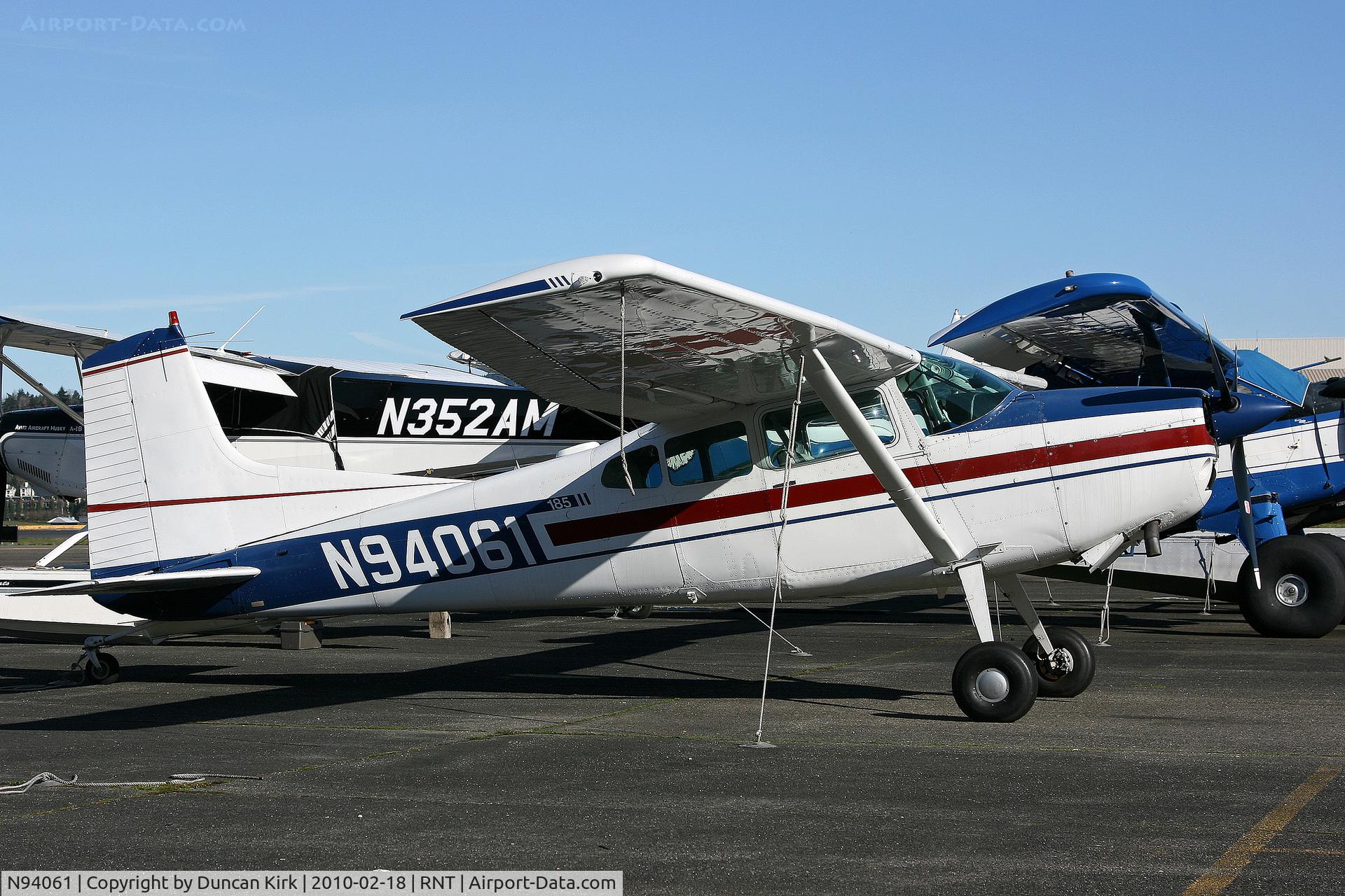 N94061, 1977 Cessna A185F Skywagon 185 C/N 18503276, A bright winters day