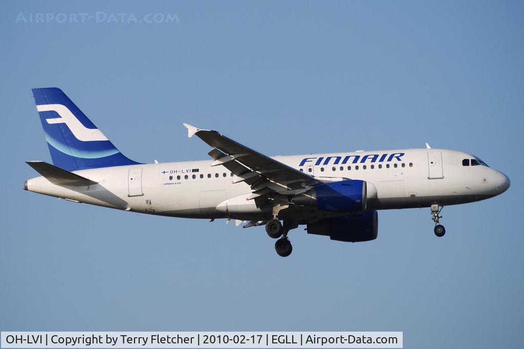 OH-LVI, 2000 Airbus A319-112 C/N 1364, Finnair Airbus 319 at Heathrow