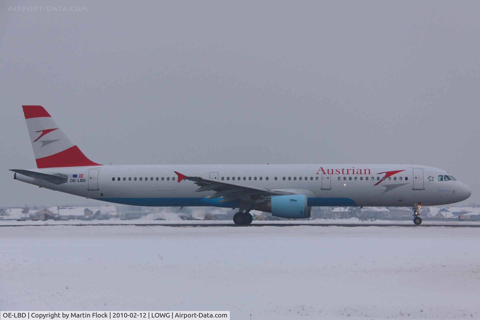 OE-LBD, 1998 Airbus A321-211 C/N 920, .