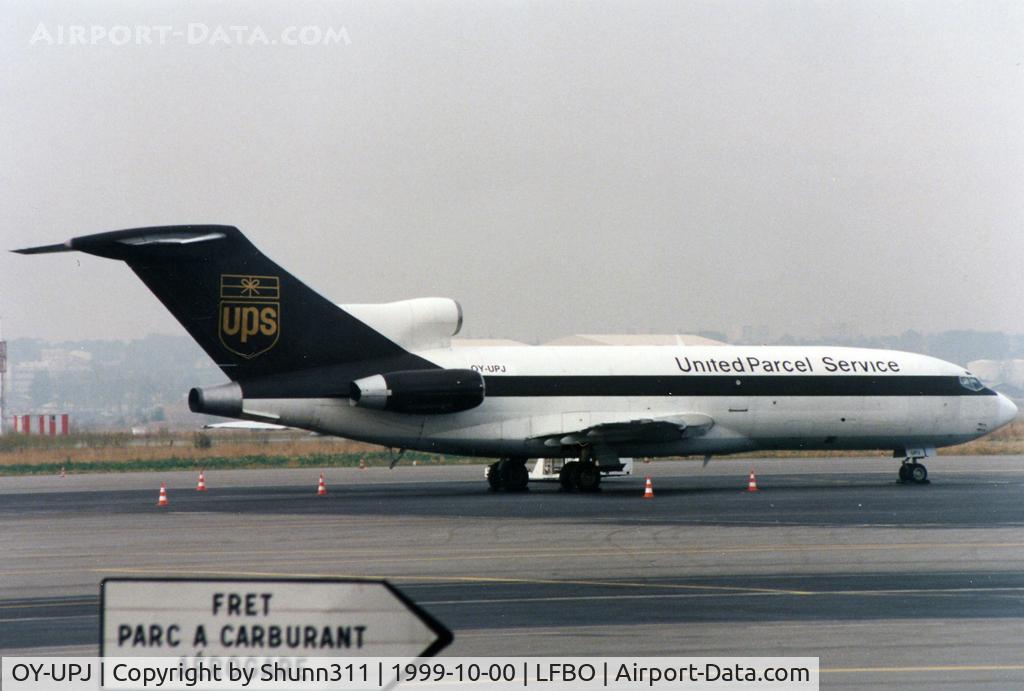 OY-UPJ, 1966 Boeing 727-022C C/N 19102, Parked at the Cargo area...