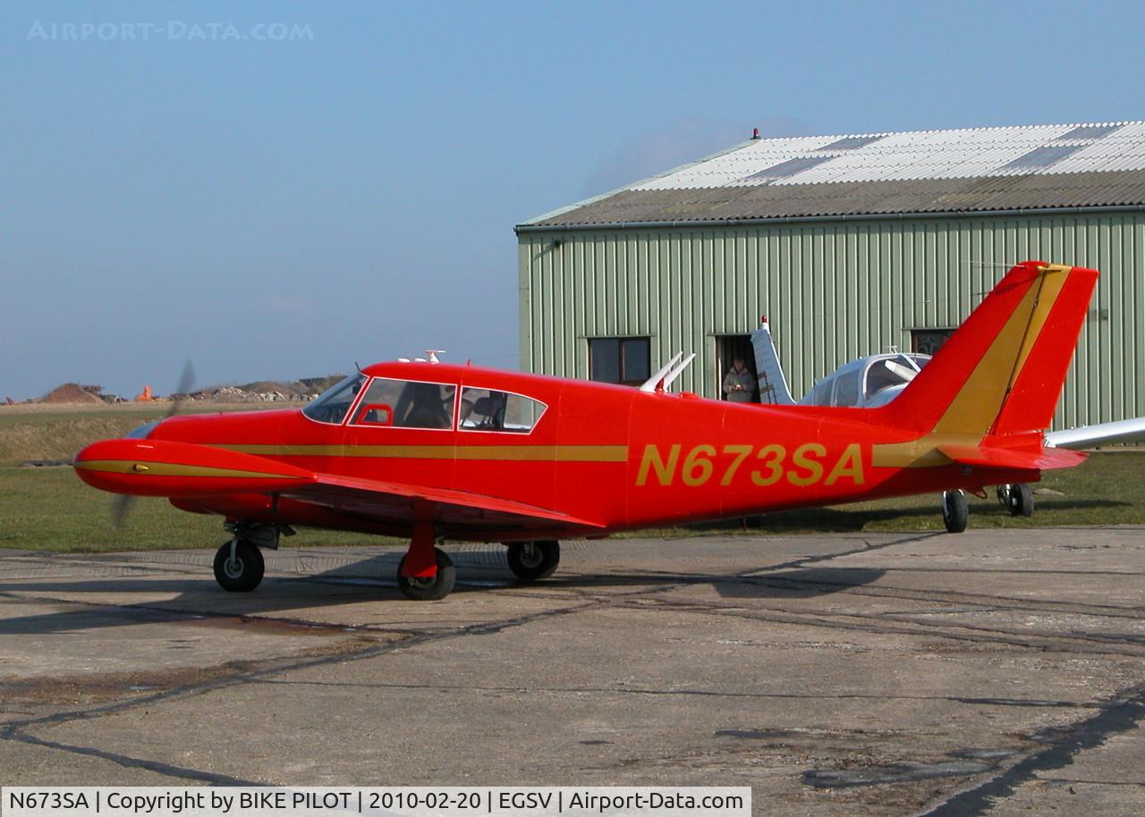 N673SA, Piper PA-24-250 Comanche C/N 24-2240, HARD NOT TO SPOT THIS ONE