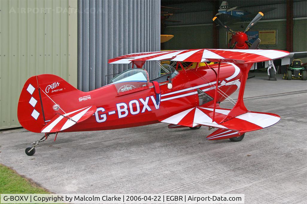 G-BOXV, 1984 Pitts S-1S Special C/N 7-0433, Pitts S-1S Special at the 2006 John McLean Trophy aerobatics competition, Breighton Airfield.