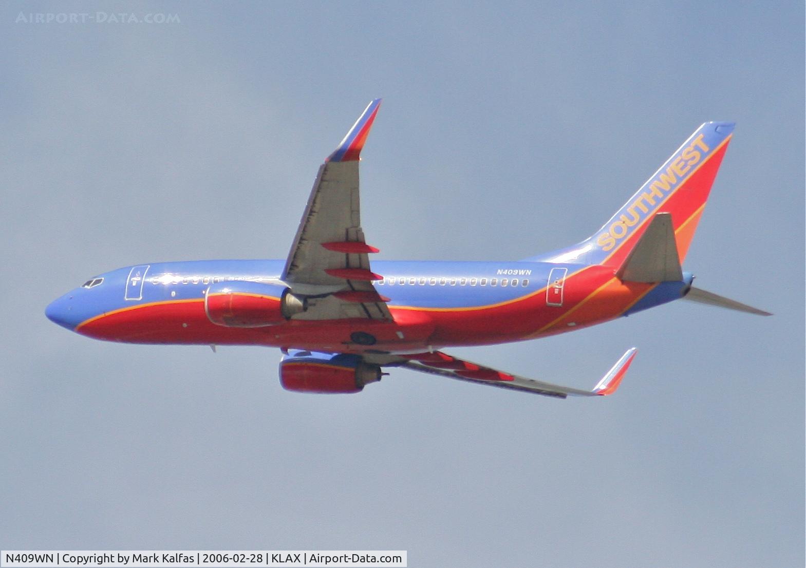N409WN, 2001 Boeing 737-7H4 C/N 27896, Southwest Airlines Boeing 737-7H4, N409WN 25R departure KLAX.