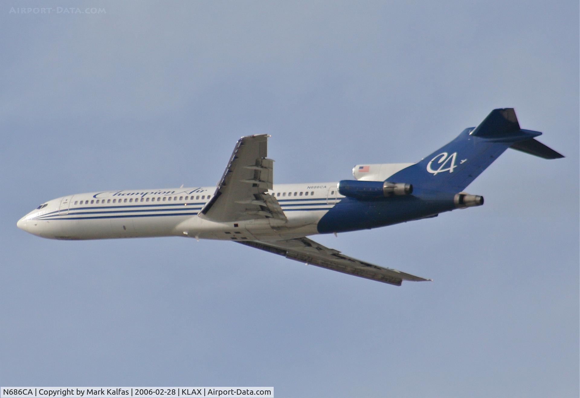 N686CA, 1980 Boeing 727-2S7 C/N 22021, Champion Air Boeing 727-2S7, N686CA 25L departure KLAX.