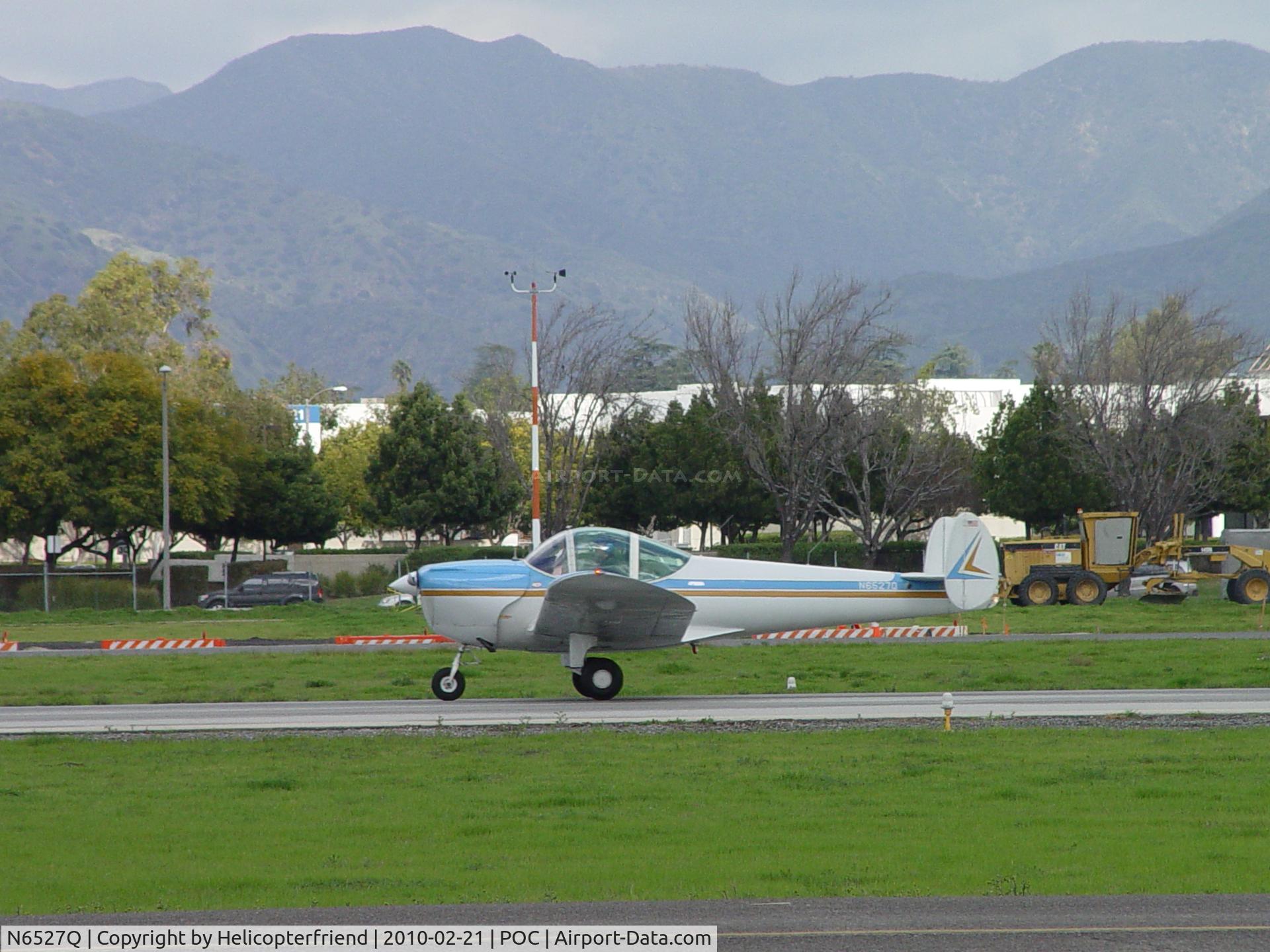 N6527Q, 1966 Alon A2 Aircoupe C/N A-127, Rolling out after landing on runway 26L