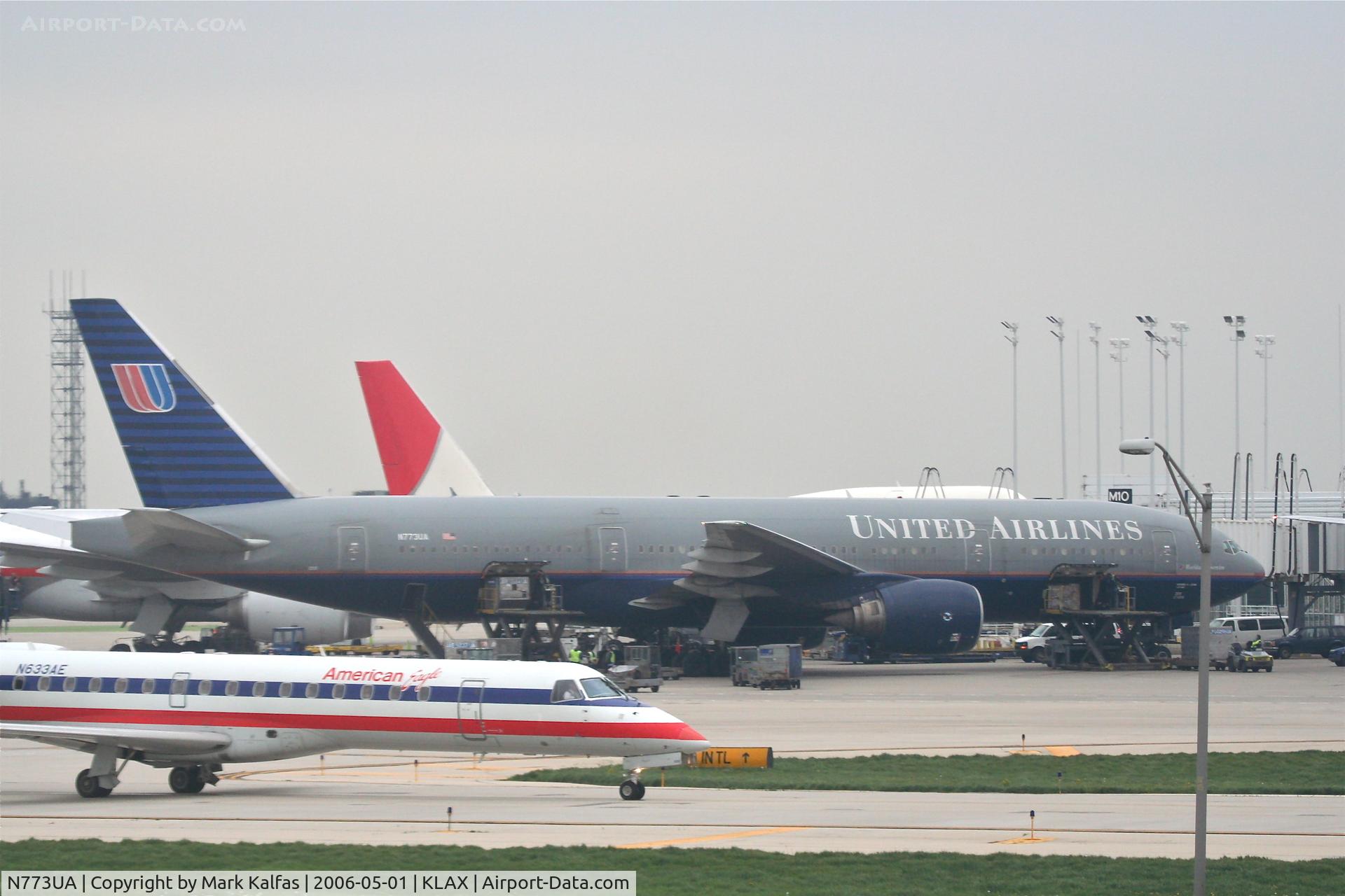 N773UA, 1995 Boeing 777-222 C/N 26929, United Airlines Boeing 777-222, N773UA at M10 KORD.