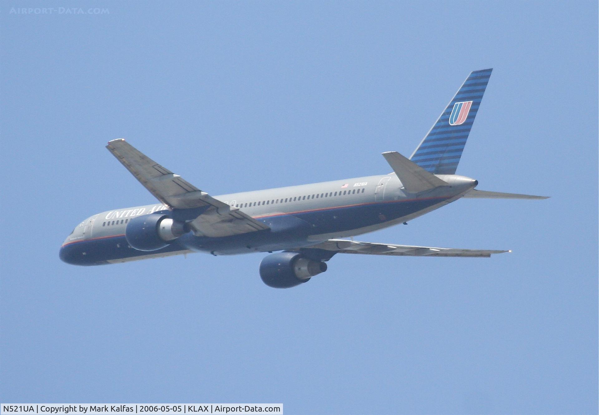 N521UA, 1990 Boeing 757-222 C/N 24891, United Airlines Boeing 757-222, N521UA 25R departure KLAX.