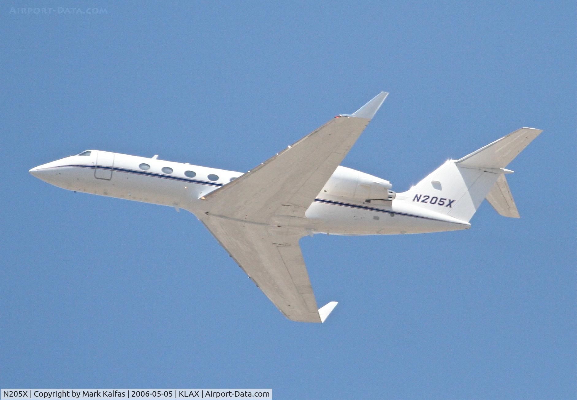 N205X, 1988 Gulfstream Aerospace G-IV C/N 1080, Occidental Petroleum Corporation Gulfstream Aerospace G-IV, 25L departure KLAX.