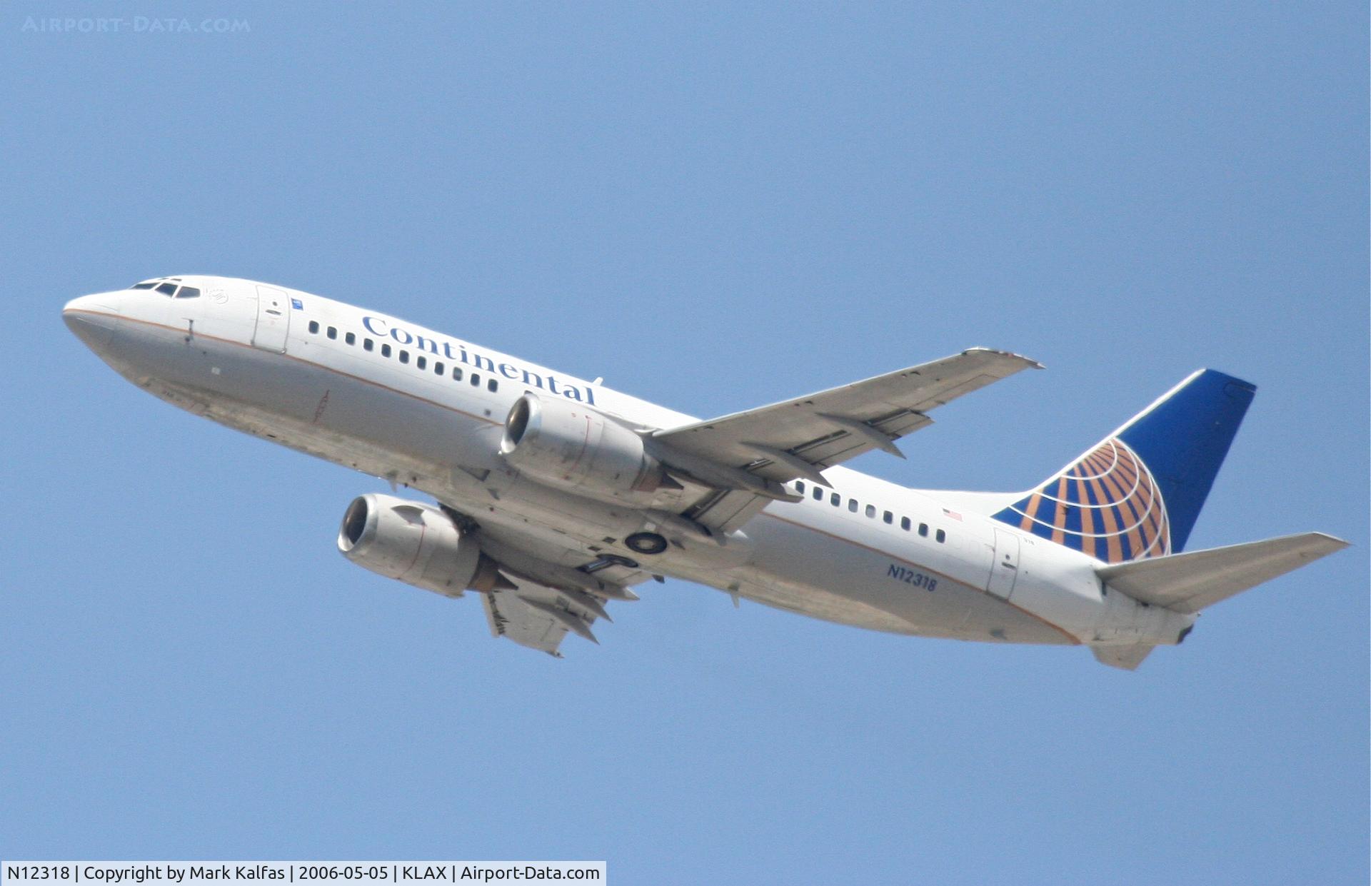 N12318, 1986 Boeing 737-3TO C/N 23369, Continental Airlines Boeing 737-3TO, N12318 25R departure KLAX.