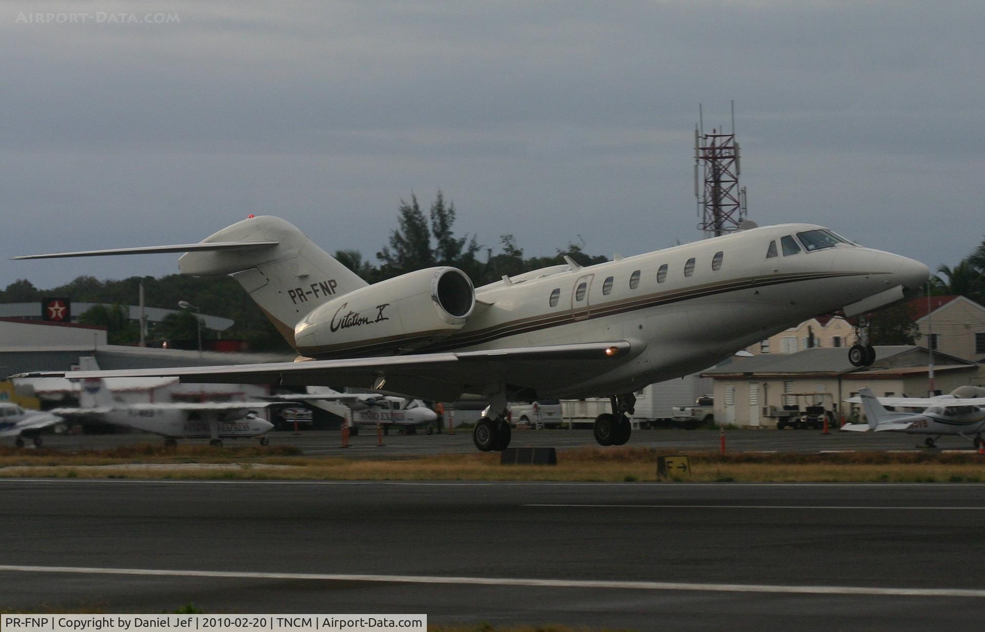 PR-FNP, 1997 Cessna 750 Citation X Citation X C/N 750-0028, PR-FNP departing TNCM runway 10
