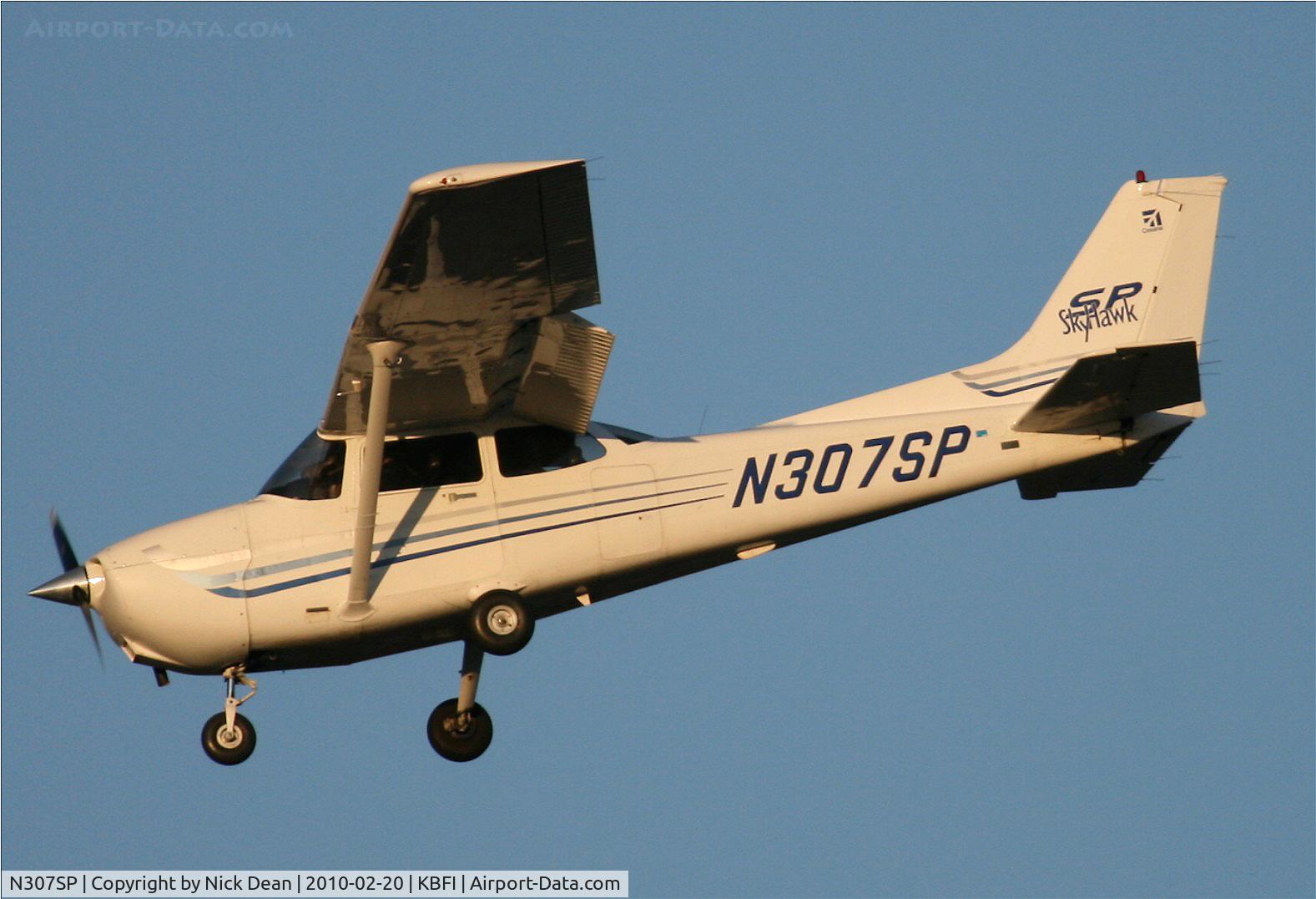 N307SP, 2003 Cessna 172S C/N 172S9486, KBFI