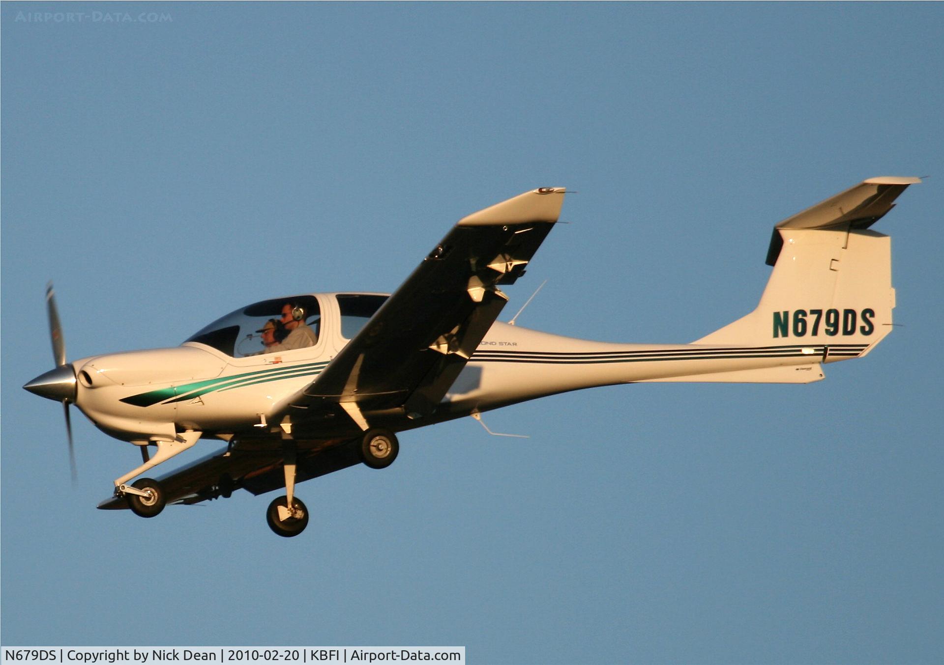 N679DS, 2006 Diamond DA-40 Diamond Star C/N 40.679, KBFI