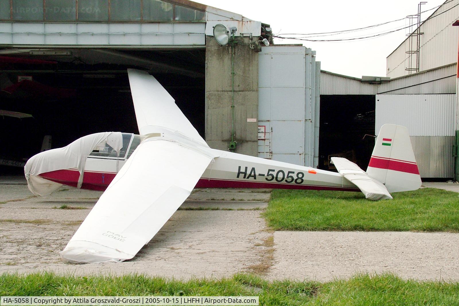 HA-5058, 1964 Schleicher Ka-7 Rhonadler C/N 7175, Farkashegy Airfield Hungary