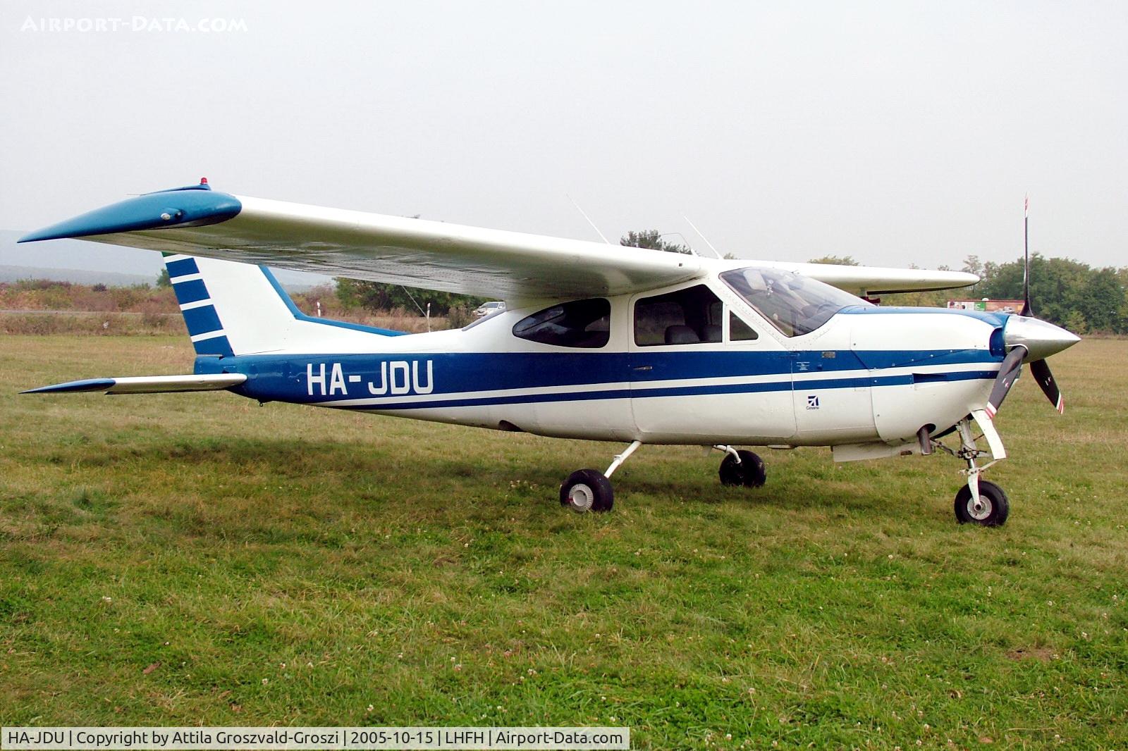 HA-JDU, 1972 Reims F177RG Cardinal RG C/N 0063, Farkashegy Airfield Hungary