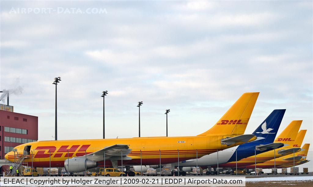 EI-EAC, 1983 Airbus A300B4-203(F) C/N 250, Sunday afternoon, moments before rushhour begins at DHL-Hub LEJ