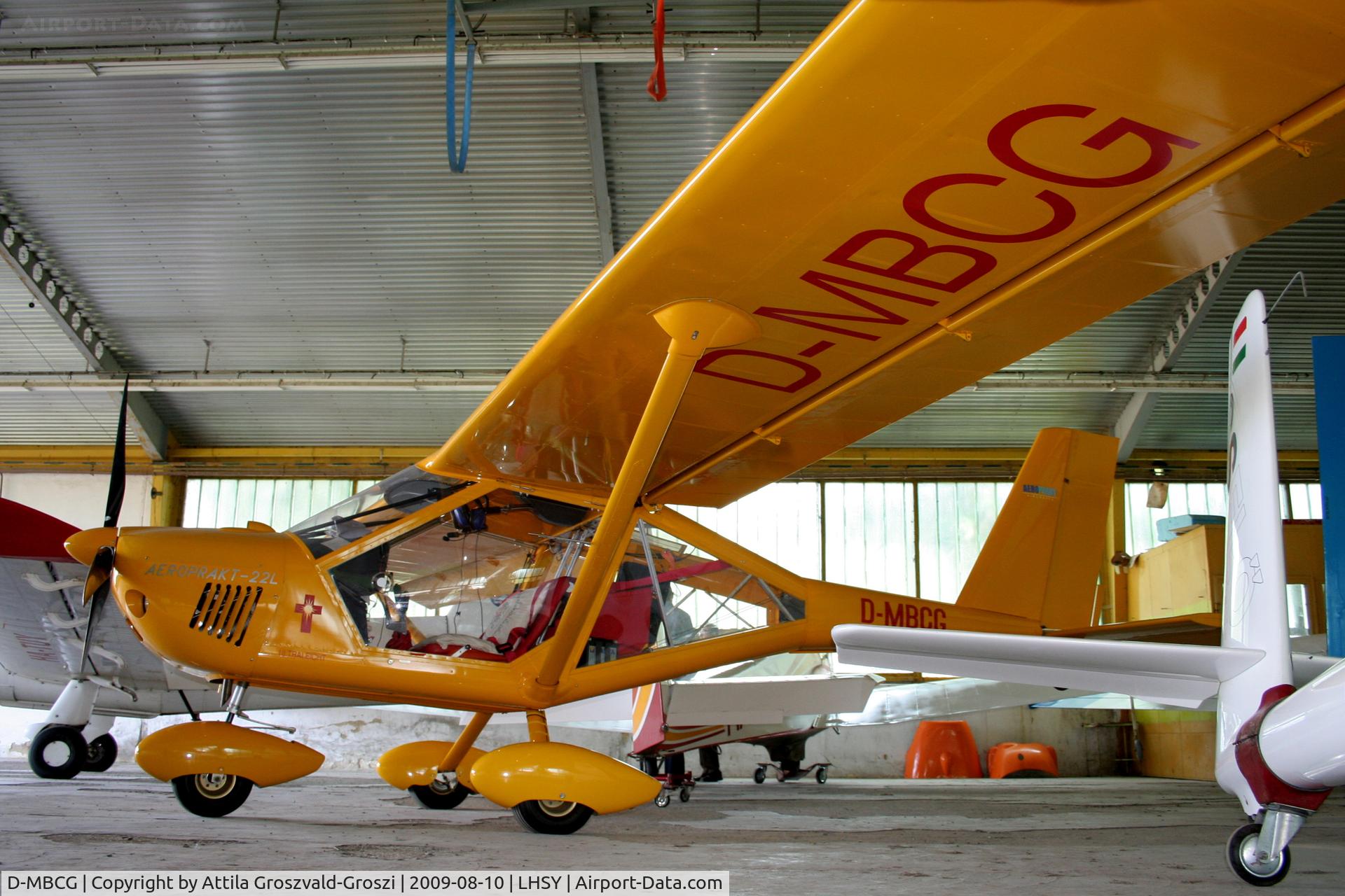 D-MBCG, 2010 Aeroprakt A-22L Foxbat C/N 332, Szombathely Airport - Hangar
