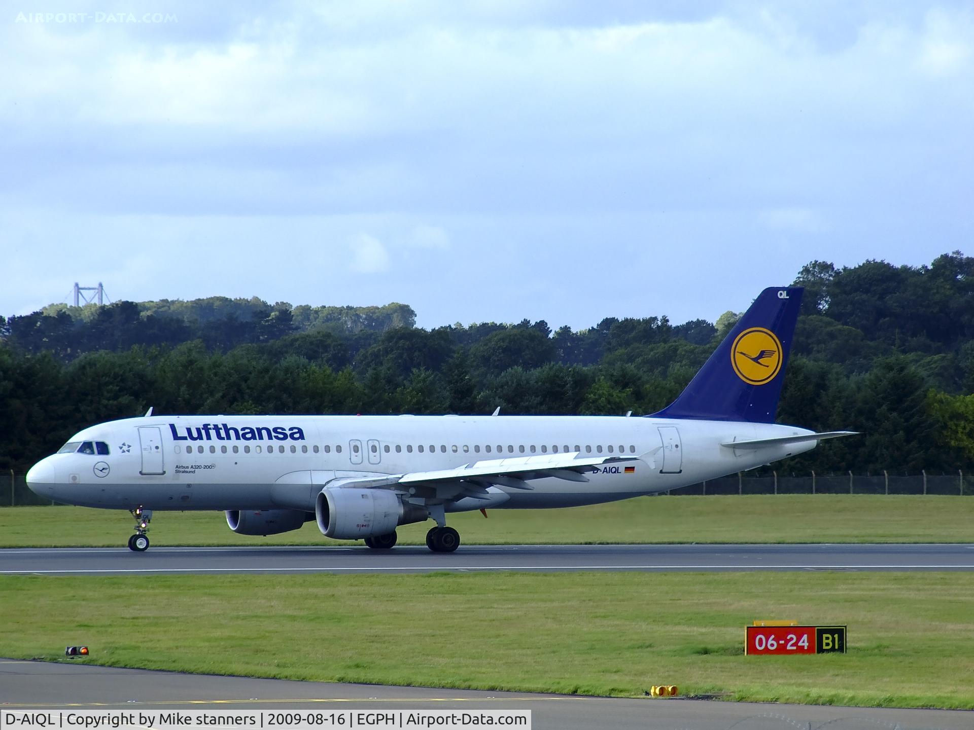 D-AIQL, 1991 Airbus A320-211 C/N 0267, 
