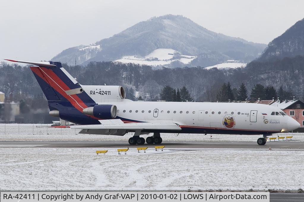 RA-42411, 1992 Yakovlev Yak-42D C/N 4520421219043, Rusjet Y42