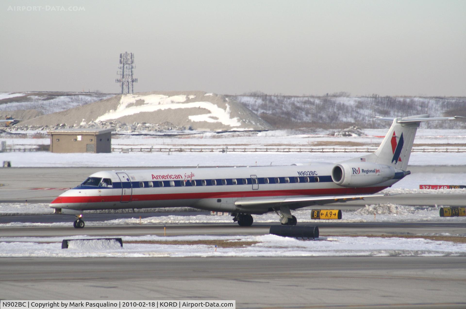 N902BC, 2005 Embraer ERJ-145LR (EMB-145LR) C/N 14500887, EMB-145LR