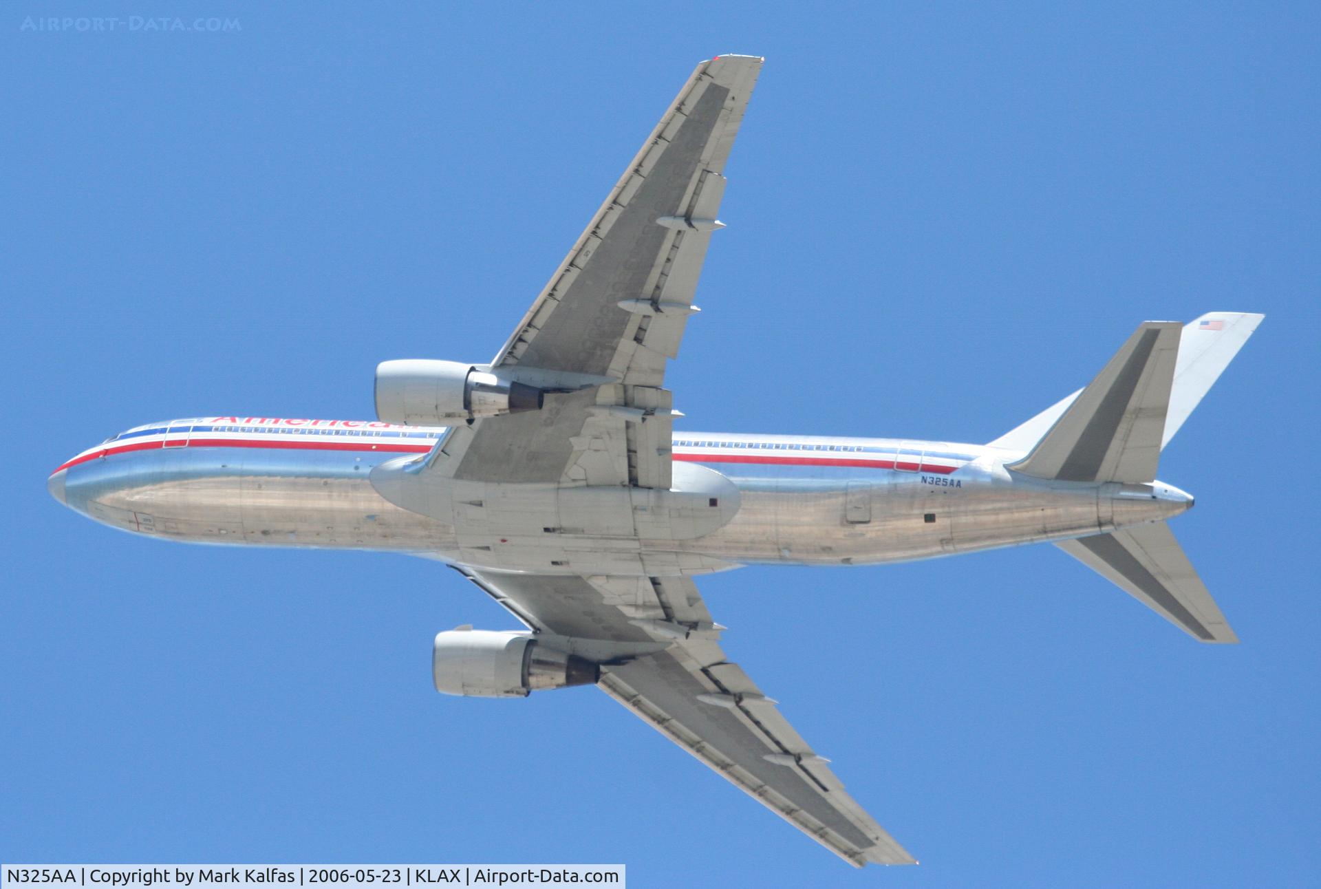 N325AA, 1986 Boeing 767-223 C/N 22326, American Airlines Boeing 767-223. N325AA 25R departure KLAX.