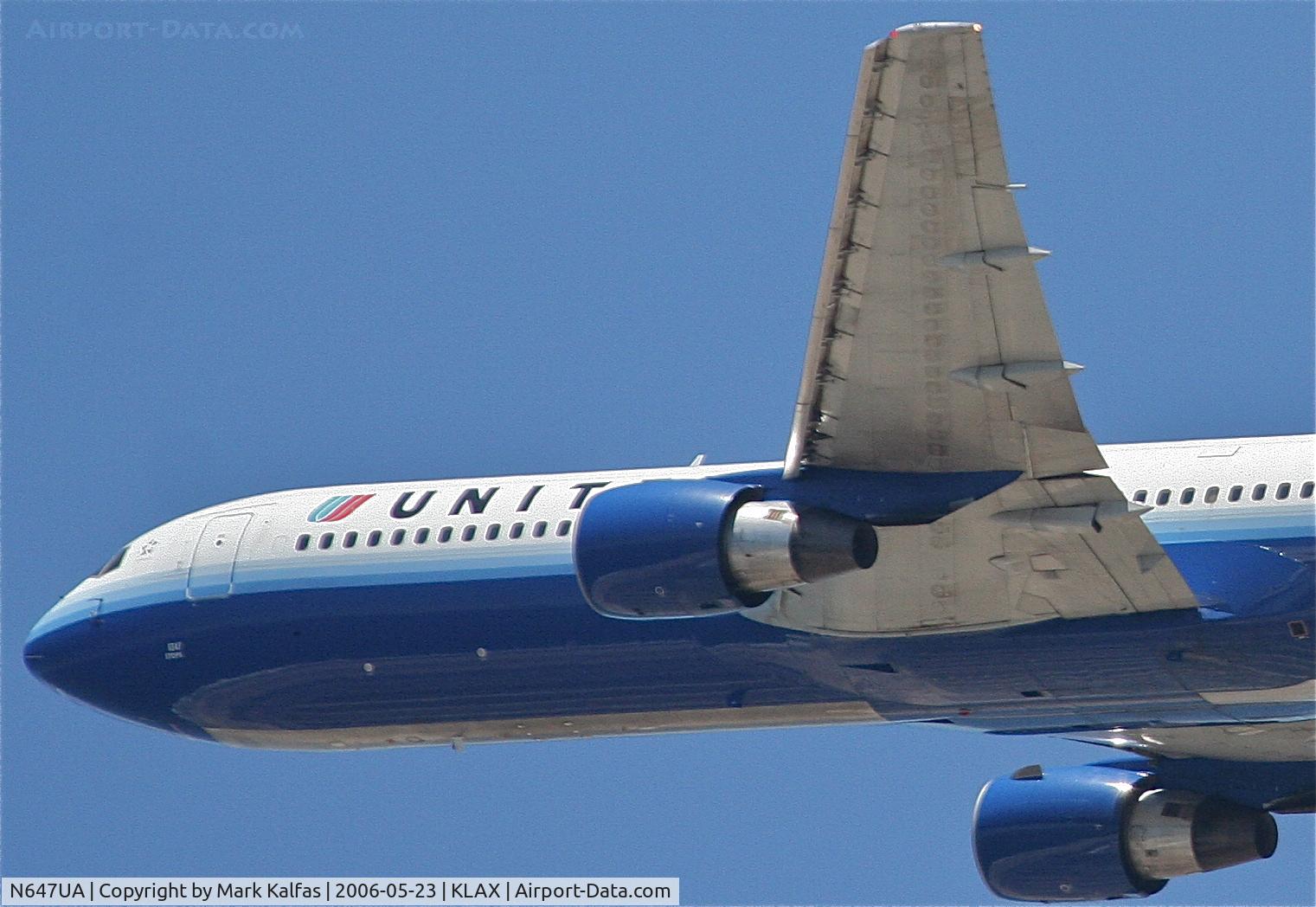 N647UA, 1992 Boeing 767-322 C/N 25284, United Airlines Boeing 767-322, N647UA 25R departure KLAX.