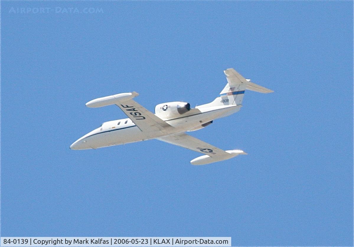 84-0139, 1984 Gates Learjet C-21A C/N 35A-585, USAF Learjet C-21A (35A), 84-0139, departing 25L KLAX