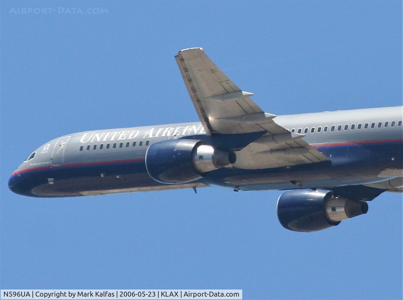 N596UA, 1998 Boeing 757-222 C/N 28749, United Airlines Boeing 757-222, N596UA 25R departure KLAX.